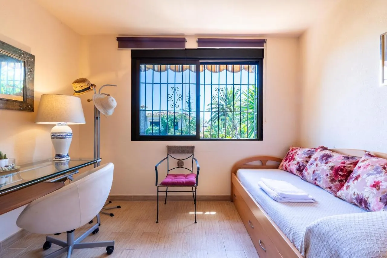 Villa La Bicicleta Azul مالقة 0*,
